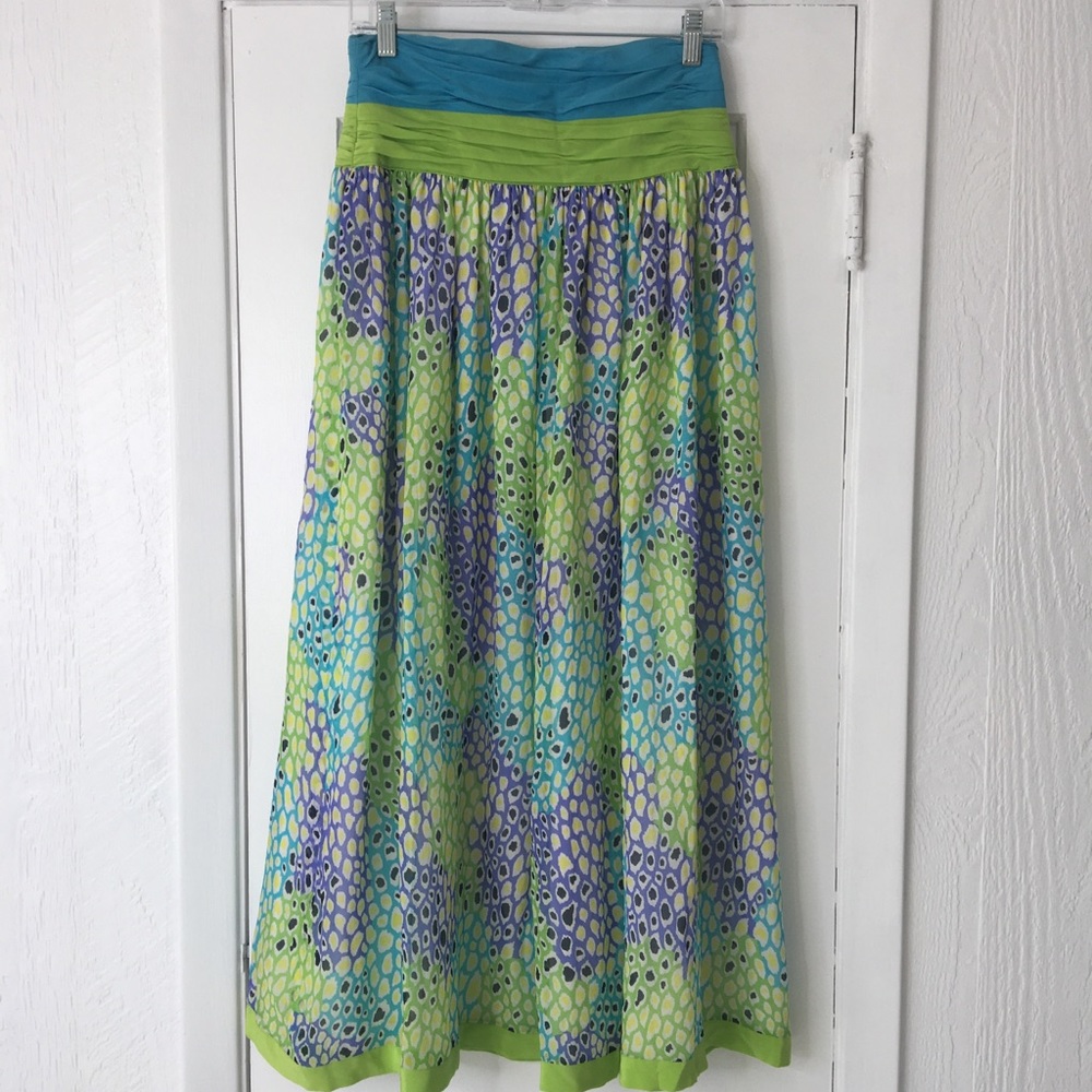 Escape Silk Chiffon Print Skirt size 40